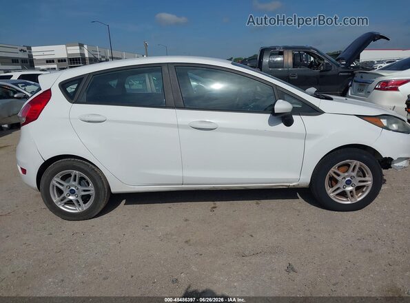3FADP4EJ6HM115237 2017 FORD FIESTA White Rear interior view