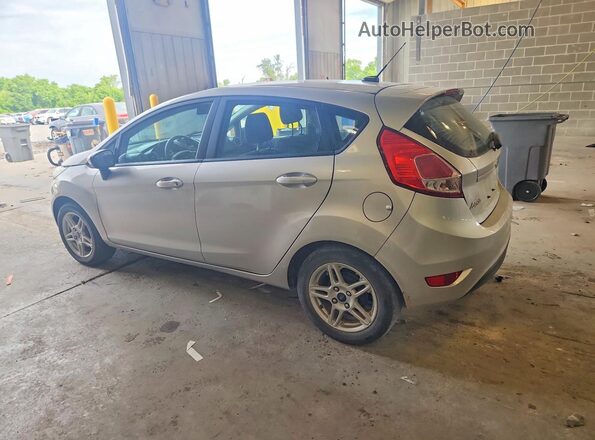 3FADP4EJ6JM104504 2018 FORD FIESTA Silver Trasero izquierdo