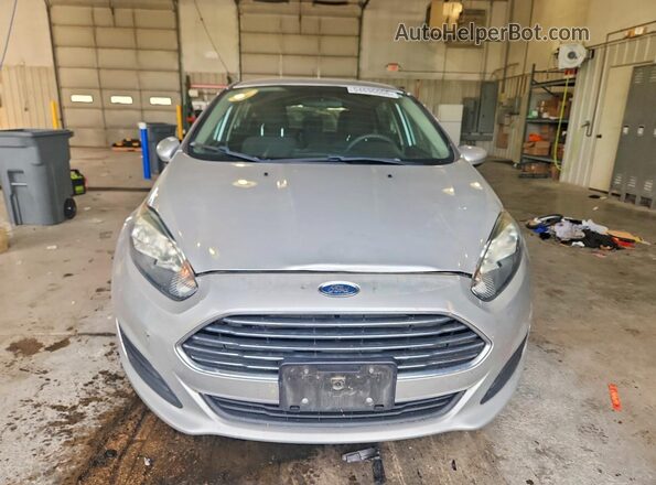 3FADP4EJ6JM104504 2018 FORD FIESTA Silver Vista frontal