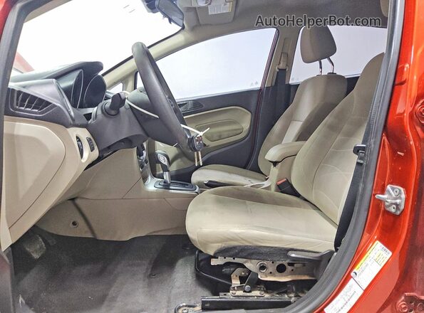 3FADP4EJ7JM136622 2018 FORD FIESTA Orange წინა სალონის ხედი