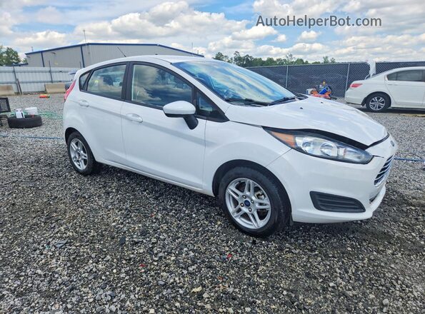 3FADP4EJ8KM120673 2019 FORD FIESTA White Front right