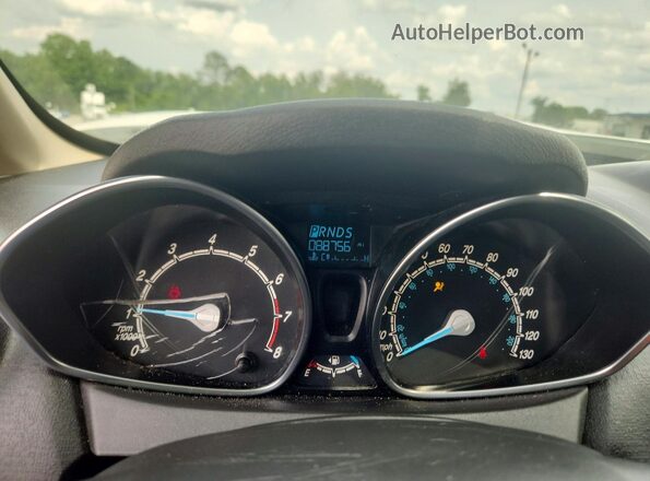 3FADP4EJ9JM124245 2018 FORD FIESTA Белый Вид щитка приборов