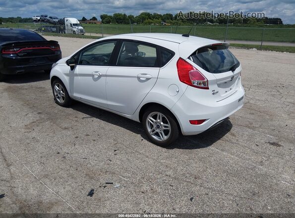 3FADP4EJ9JM145869 2018 FORD FIESTA White უკანა მარცხენა