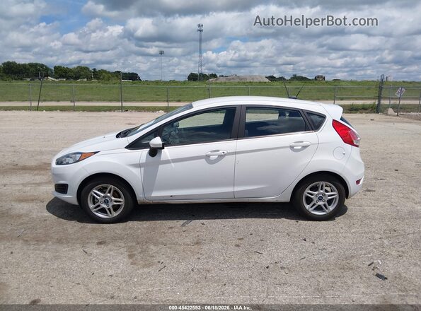 3FADP4EJ9JM145869 2018 FORD FIESTA White სალონის 360-გრადუსიანი ხედი