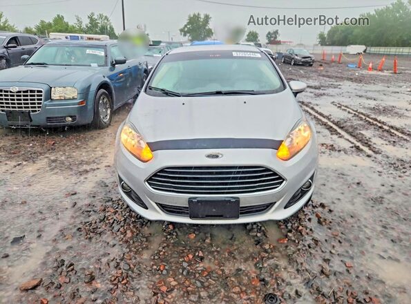 3FADP4EJXHM125429 2017 FORD FIESTA Silver Front view