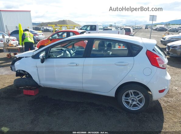 3FADP4EJXKM142612 2019 FORD FIESTA Белый Панорамный вид салона 360°