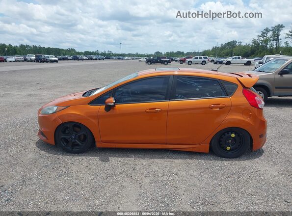 3FADP4GX1HM116913 2017 FORD FIESTA Оранжевый Вид задней части салона