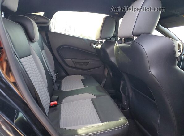 3FADP4GX7JM139540 2018 FORD FIESTA Black Widok wnętrza z tyłu