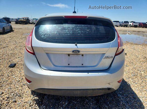 3FADP4TJ1GM169935 2016 FORD FIESTA Silver Հետևի տեսք