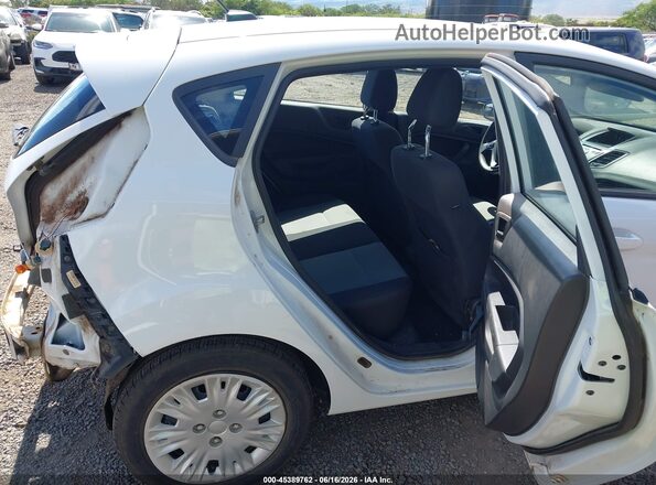 3FADP4TJ4JM143126 2018 FORD FIESTA White VIN կոդի պիտակի տեսք