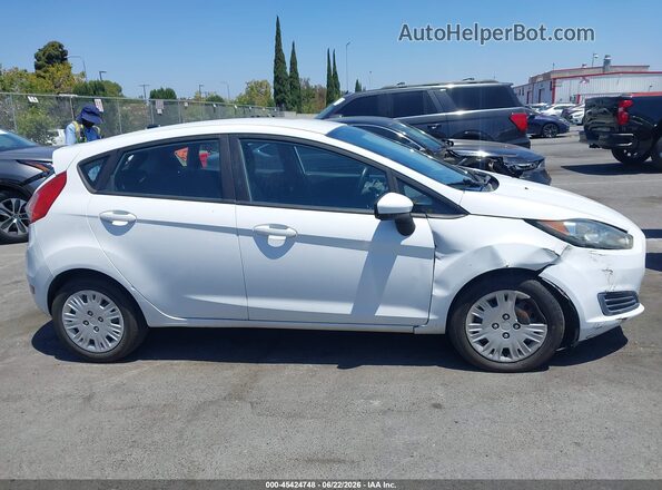 3FADP4TJ9GM171772 2016 FORD FIESTA White უკანა სალონის ხედი