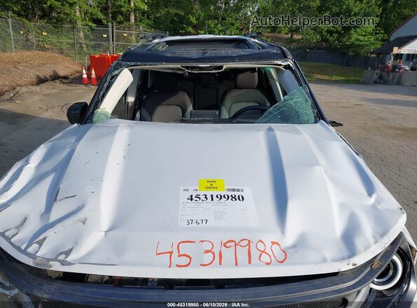 3FMCR9B65RRE02856 2024 FORD BRONCO SPORT White Front view