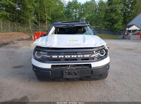 3FMCR9B65RRE02856 2024 FORD BRONCO SPORT White Instrument cluster view