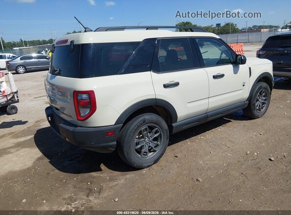 3FMCR9B65RRF02570 2024 FORD BRONCO SPORT Белый Задняя правая четверть