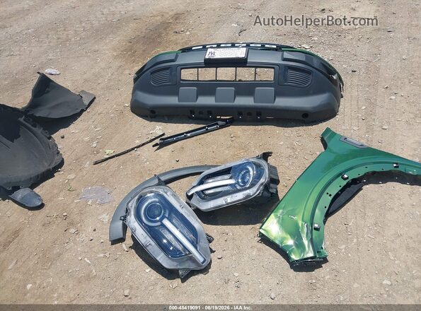 3FMCR9C63RRF18331 2024 FORD BRONCO SPORT Green ხელსაწყოთა პანელის ხედი