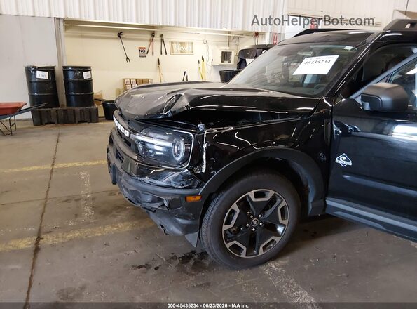 3FMCR9C64NRD03373 2022 FORD BRONCO SPORT Черный Вид спереди