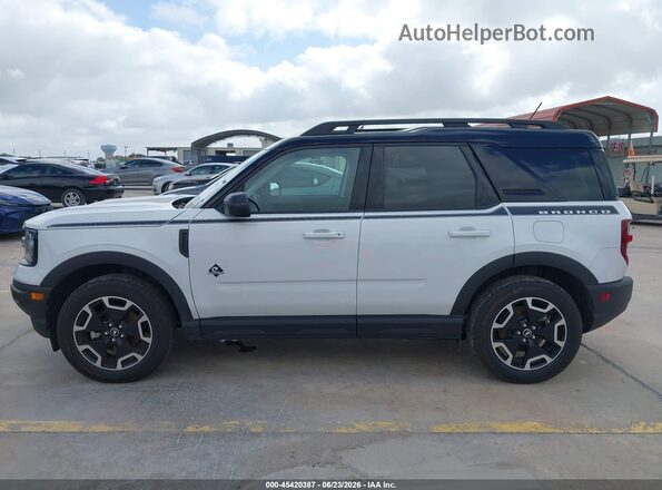 3FMCR9C65RRF43991 2024 FORD BRONCO SPORT White 