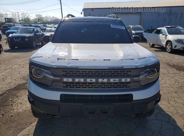 3FMCR9D97PRE12759 2023 FORD BRONCO White Widok z przodu