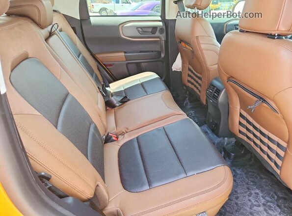 3FMCR9D99PRD60857 2023 FORD BRONCO Yellow Вид задніх сидінь