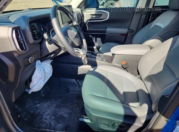 3FMCR9DA4TRE15154 2026 FORD BRONCO Blue Вид салону спереду