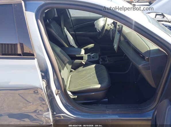3FMTK1R42RMA47586 2024 FORD MUSTANG MACH-E Blue Front interior view
