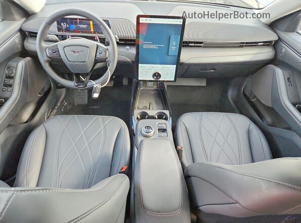 3FMTK1R43RMA40646 2024 FORD MUSTANG Silver Dashboard view