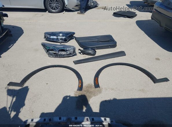 3FMTK1R44RMA08465 2024 FORD MUSTANG MACH-E Gray Սարքավորումների վահանակի տեսք