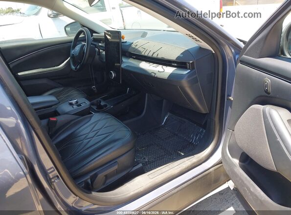 3FMTK1RM0MMA25918 2021 FORD MUSTANG MACH-E Gray Front interior view