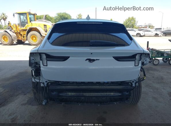 3FMTK1RM6NMA17856 2022 FORD MUSTANG MACH-E Белый Вид спереди