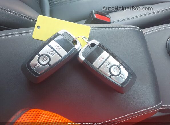 3FMTK1RM6PMA41061 2023 FORD MUSTANG MACH-E Gray Vista del salpicadero