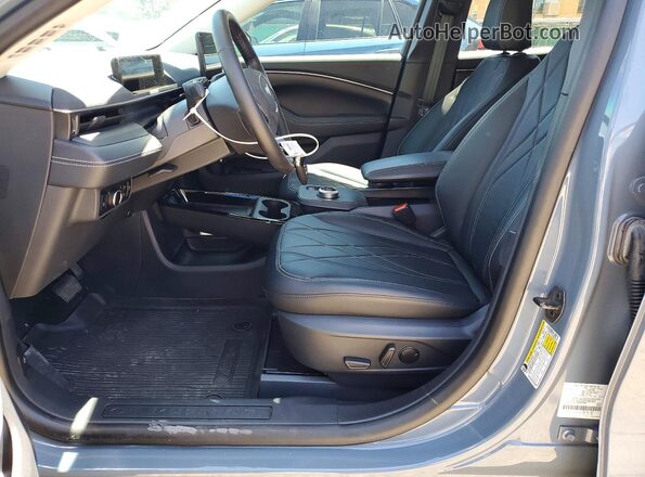 3FMTK1SU2RMA07986 2024 FORD MUSTANG Blue Front interior view