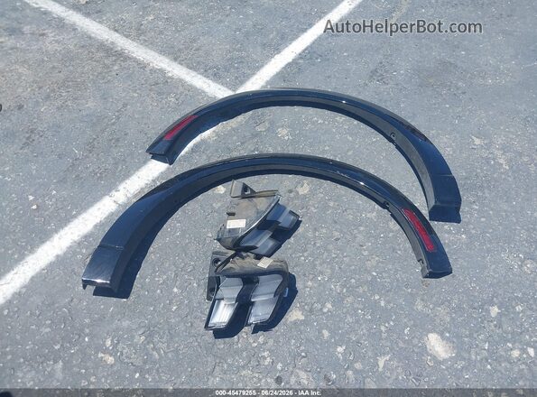 3FMTK2R72NMA30670 2022 FORD MUSTANG MACH-E Красный Вид щитка приборов