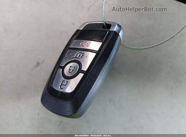 3FMTK2R78NMA26820 2022 FORD MUSTANG MACH-E Black Вид панелі приладів