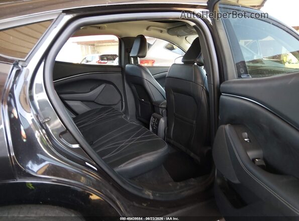 3FMTK2R78NMA26820 2022 FORD MUSTANG MACH-E Black Вид наклейки з VIN-кодом