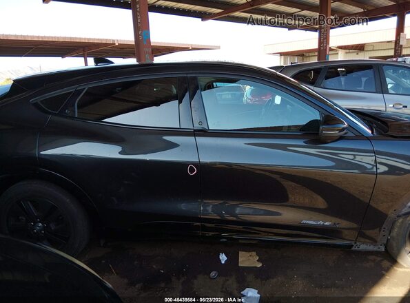 3FMTK2R78NMA26820 2022 FORD MUSTANG MACH-E Black Панорамний вид салону 360°