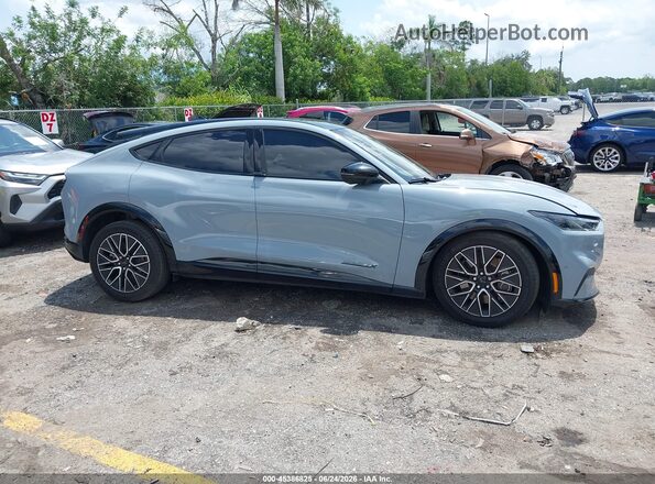 3FMTK3R70RMA10493 2024 FORD MUSTANG MACH-E Light Blue სალონის 360-გრადუსიანი ხედი