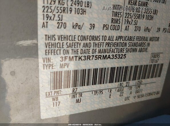 3FMTK3R75RMA35325 2024 FORD MUSTANG MACH-E Light Blue Vista del compartimento del motor