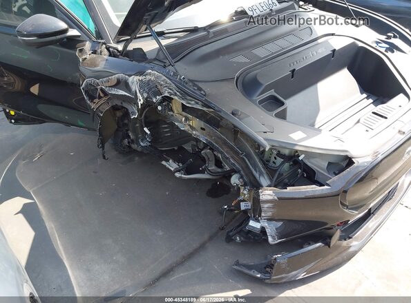 3FMTK3R7XSMA38582 2025 FORD MUSTANG MACH-E Черный Вид спереди