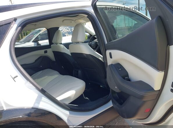 3FMTK3SS5MMA54576 2021 FORD MUSTANG MACH-E White VIN კოდის სტიკერის ხედი