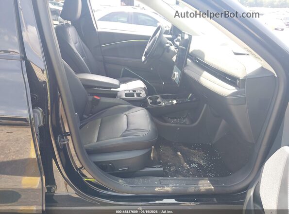 3FMTK3SU1SMA10475 2025 FORD MUSTANG MACH-E Black Front interior view