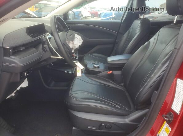 3FMTK3SU2PMA83751 2023 FORD MUSTANG Red Widok wnętrza z przodu