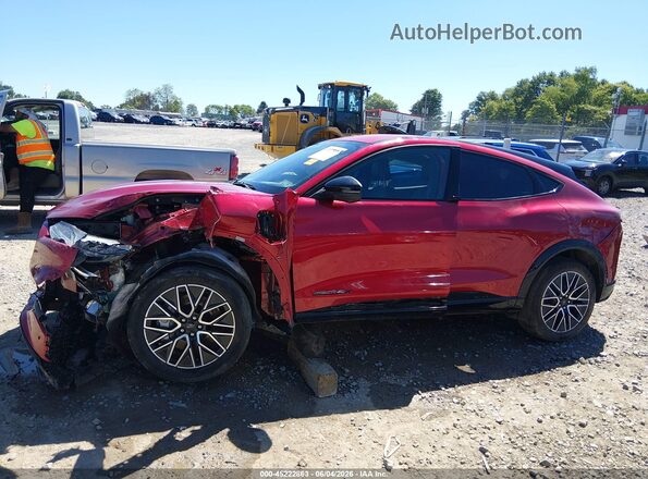 3FMTK3SU7RMA14783 2024 FORD MUSTANG MACH-E Red Սալոնի հետևի տեսք