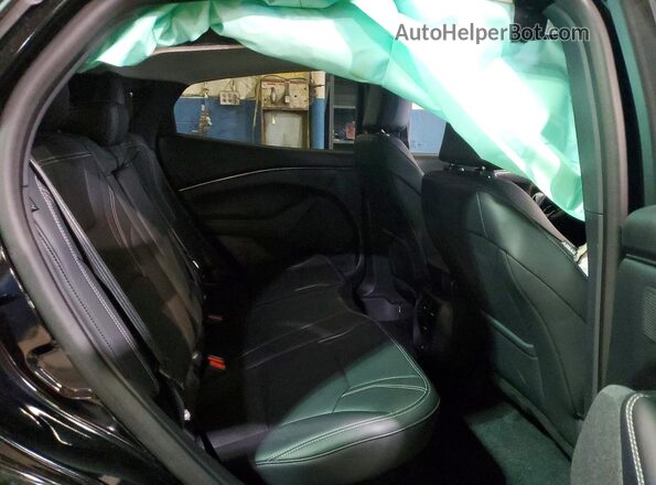 3FMTK3SU8SMA36717 2025 FORD MUSTANG Black Вид задньої частини салону
