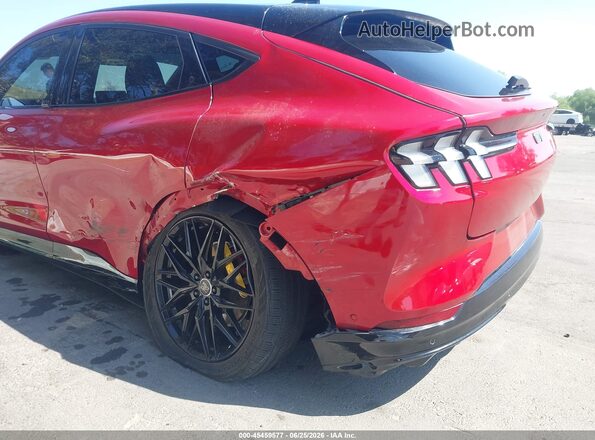 3FMTK4SE4PMB00225 2023 FORD MUSTANG MACH-E Red ხელსაწყოთა პანელის ხედი