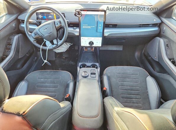 3FMTK4SE8NMA52547 2022 FORD MUSTANG White Vista del salpicadero