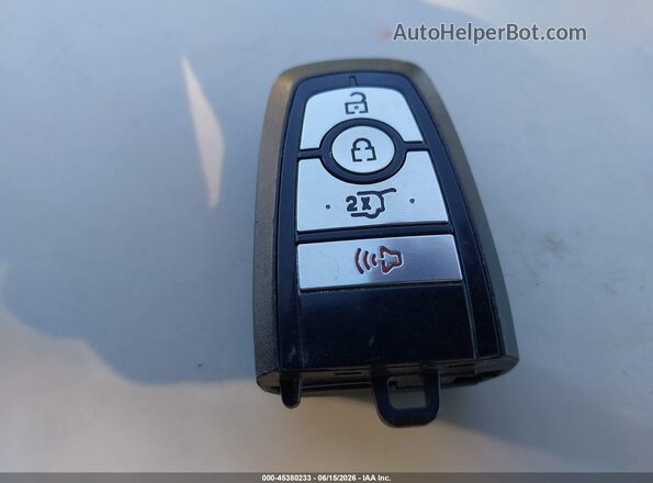 3FMTK4SX1MME03718 2021 FORD MUSTANG MACH-E Yellow Widok deski rozdzielczej