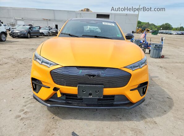 3FMTK4SX2NMA04964 2022 FORD MUSTANG Gold Widok z przodu
