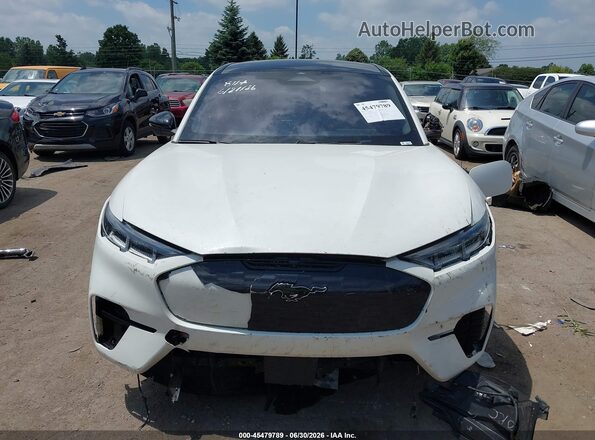 3FMTK4SX2PMA68117 2023 FORD MUSTANG MACH-E White ხელსაწყოთა პანელის ხედი