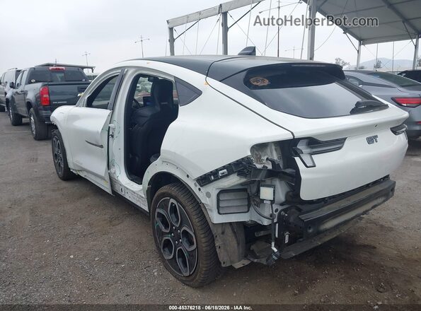 3FMTK4SX4RMA10951 2024 FORD MUSTANG MACH-E White Vista frontal