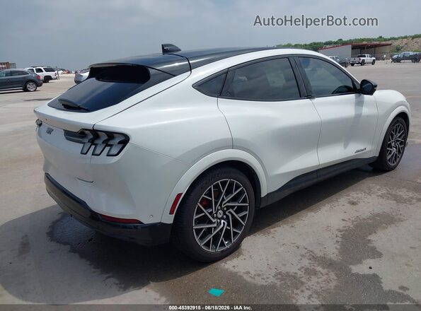 3FMTK4SX7PMA39700 2023 FORD MUSTANG MACH-E White Tył prawy